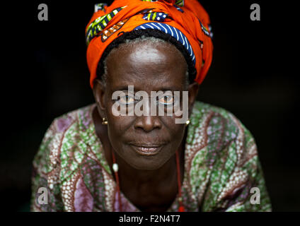 Benin, West Africa, Savalou, a priestess from the voodoo covent of the royal palace Stock Photo