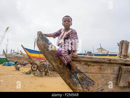 Benin Cotonou People child on the street 27-6-2018 photo Jaco Klamer ...