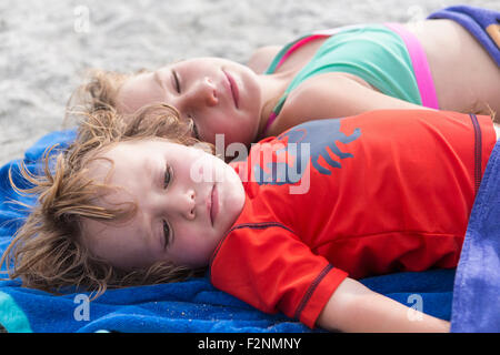 Brother and sister sleeping together Stock Photo - Alamy
