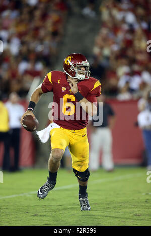 September 19, 2015 USC Trojans quarterback Cody Kessler #6 throws a ...