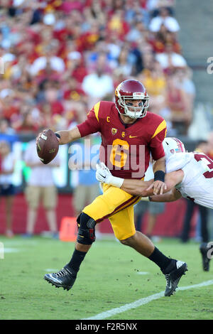 September 19, 2015 USC Trojans quarterback Cody Kessler #6 throws a ...