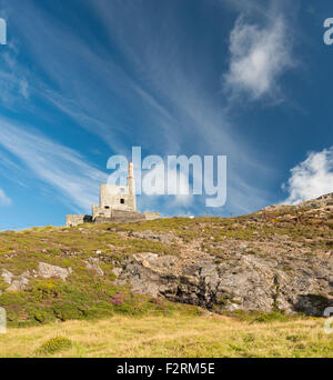 Mountain Mine, a 19th century ruined Cornish engine house in Allihies, Beara, County Cork, with spectacular cloud formations Stock Photo