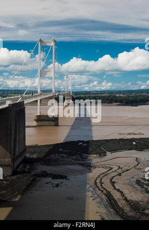 The River Severn with the Severn Bridge (Severn-Wye Bridge) between England and Wales from Aust Cliff, Somerset, England Stock Photo