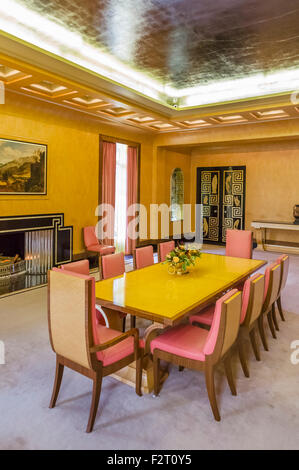 Art deco dining room in Eltham Palace, the former home of Stephen and Virginia Courtauld, Eltham, London, England, UK Stock Photo