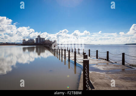 View along Marine Lake Causeway to Knightstone Island, Weston-super-Mare, Somerset, UK Stock Photo