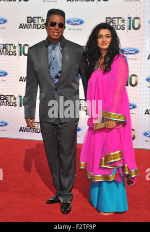 LOS ANGELES, CA - JUNE 27, 2010: Jermaine Jackson & wife at the 2010 BET Awards at the Shrine Auditorium Stock Photo