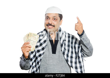 1 indian Adult Man Muslim Credit Card showing finger pointing Stock Photo