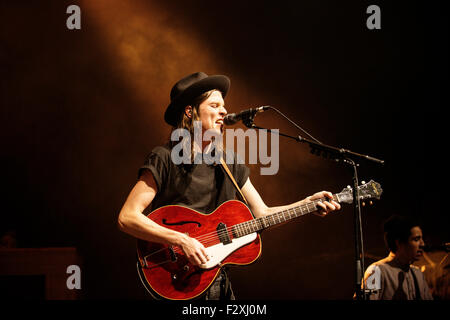Glasgow, Scotland, UK. 24th September, 2015. James Bay performs at the O2 Academy Glasgow on September 24, 2015 in Glasgow, Scotland. Credit:  Sam Kovak/17�Թ����� Live News Stock Photo