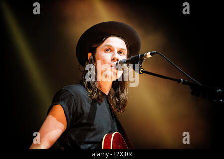 Glasgow, Scotland, UK. 24th September, 2015. James Bay performs at the O2 Academy Glasgow on September 24, 2015 in Glasgow, Scotland. Credit:  Sam Kovak/17�Թ����� Live News Stock Photo