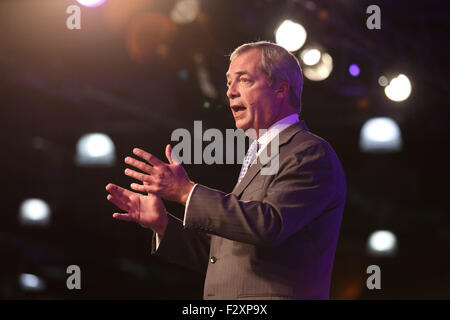 Doncaster, South Yorkshire, UK. 25th September, 2015. UKIP leader Nigel Farage addresses a room full of supporters at the UKIP National Conference in Doncaster South Yorkshire, UK. 25th September 2015. Farage today declared that he is to put the EU referendum battle before his party priorities.  Credit:  Ian Hinchliffe/Alamy Live News Stock Photo