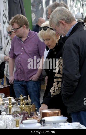 Copenhagen, Denmark. 26th Sep, 2015. Travellers and at Saturdays flea market at Kongens Nytorv. Credit:  Francis Dean/Alamy Live News Stock Photo