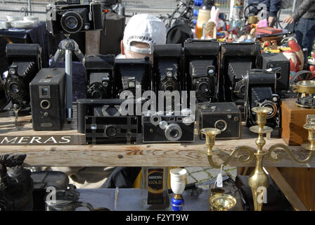 Copenhagen, Denmark. 26th Sep, 2015. Travellers and at Saturdays flea market at Kongens Nytorv. Credit:  Francis Dean/Alamy Live News Stock Photo