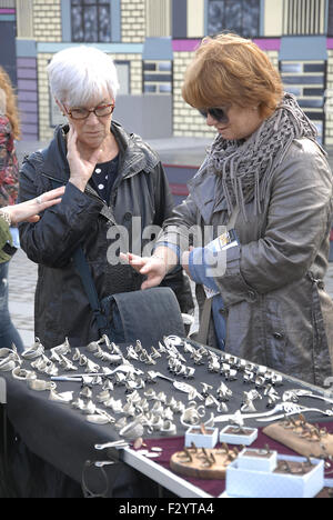 Copenhagen, Denmark. 26th Sep, 2015. Travellers and at Saturdays flea market at Kongens Nytorv. Credit:  Francis Dean/Alamy Live News Stock Photo