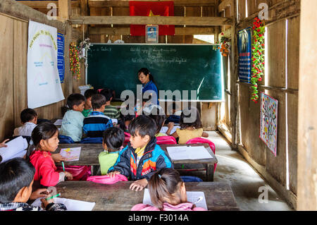 Kids studying in a rural area in the north of Vietnam Stock Photo - Alamy