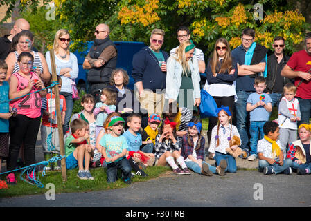 Soham, Cambrideshire, UK . 26th Sep, 2015. Families watching the Ferret race at Soham Pumpkin fair 2015 Credit:  Jason Marsh/Alamy Live News Stock Photo