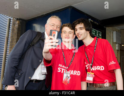 Brighton, UK. 27th Sep, 2015. Hilary Benn MP for Leeds Central and Shadow Foereign Secretary entering Labour Party Conference 2015  at the Hilton Metropole hotel,  Brighton Uk 12th  September  2015 Credit:  Prixpics/Alamy Live News Stock Photo