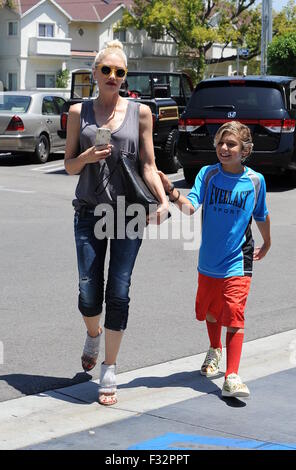 Gwen Stefani shops at Whole Foods with her kids in Burbank  Featuring: Gwen Stefani, Kingston Rossdale Where: Burbank, California, United States When: 28 Jul 2015 Stock Photo