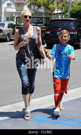 Gwen Stefani shops at Whole Foods with her kids in Burbank  Featuring: Gwen Stefani, Kingston Rossdale Where: Burbank, California, United States When: 28 Jul 2015 Stock Photo