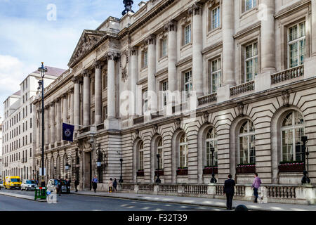 The Royal Automobile Club, British private members' club with over 100 ...