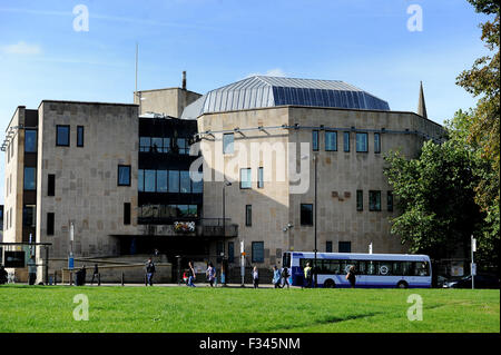 Bolton Crown and County Court, Blackhorse Street, Bolton. Picture by Paul Heyes, Tuesday September 29, 2015. Stock Photo