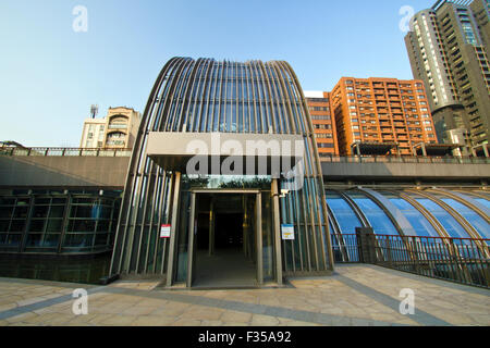 the new MRT station (Daan Park Station) in Taipei Stock Photo