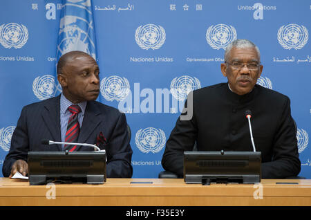 New York City, United States. 29th Sep, 2015. David Arthur Granger (R), President of the Republic of Guyana along with his Foreign Minister Carl Greenidge (L) a tended a Press Conference on the Dispute of border with Venezuela today at the UN Headquarters in New York City. Credit:  Luiz Rampelotto/Pacific Press/Alamy Live News Stock Photo