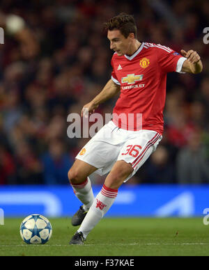 Manchester, UK. 30th Sep, 2015. Manchester United's Matteo Darmian during the UEFA Champions League Group B first leg soccer match between Manchester United and VfL Wolfsburg at the Old Trafford in Manchester, Great Britain, 30 September 2015. Credit:  dpa picture alliance/Alamy Live News Stock Photo