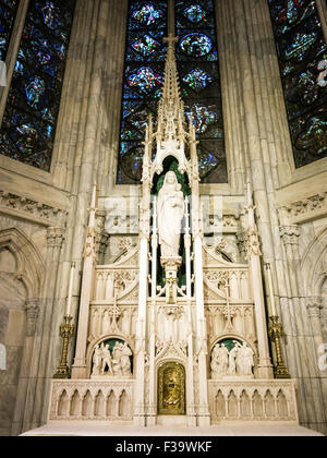 Interior, Cathedral of St. Patrick, Fifth Avenue, NYC Stock Photo