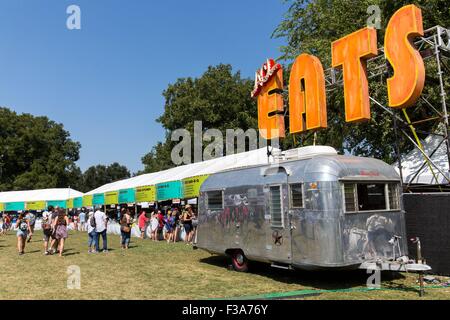 Austin, Texas, USA. 2nd Oct, 2015. Food concessions at the Austin City Limits music festival within Zilker Park in Austin, Texas Credit:  Daniel DeSlover/ZUMA Wire/Alamy Live News Stock Photo