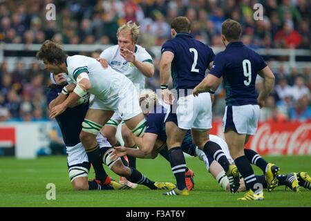 St James Park, Newcastle, UK. 03rd Oct, 2015. Rugby World Cup. South Africa versus Scotland. South Africa lock Lodewyk de Jager. © Action Plus Sports/Alamy Live News Stock Photo