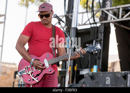 Austin, Texas, USA. 2nd Oct, 2015. Musician SON LITTLE performs live at the Austin City Limits music festival within Zilker Park in Austin, Texas © Daniel DeSlover/ZUMA Wire/Alamy Live News Stock Photo