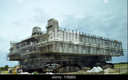 Crawler transporter in Kennedy Space Center Stock Photo