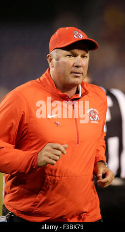 Fresno State head coach Justin Hutson calls out to players during the ...