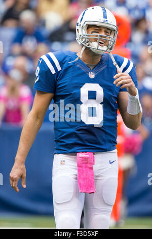 Overtime. 4th Oct, 2015. Indianapolis Colts quarterback Matt Hasselbeck (8) reacts during the NFL game between the Jacksonville Jaguars and the Indianapolis Colts at Lucas Oil Stadium in Indianapolis, Indiana. The Indianapolis Colts won 16-13 in overtime. Christopher Szagola/CSM/Alamy Live News Stock Photo