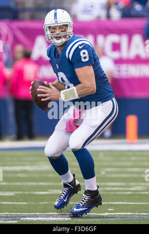 Overtime. 4th Oct, 2015. Indianapolis Colts quarterback Matt Hasselbeck (8) in action during the NFL game between the Jacksonville Jaguars and the Indianapolis Colts at Lucas Oil Stadium in Indianapolis, Indiana. The Indianapolis Colts won 16-13 in overtime. Christopher Szagola/CSM/Alamy Live News Stock Photo