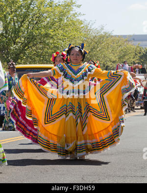 Children dressed as elders perform folkloric dances Chinco de Mayo festival  Stock Photo - Alamy