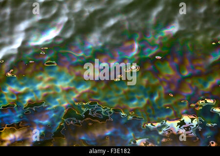 Slick industry oil fuel spilling water pollution Stock Photo