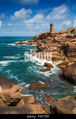Phare de Mean Ruz lighthouse giant rocks at the Cote granit rose pink granite coast Ploumanac´h Perros Guirec French Brittany Fr