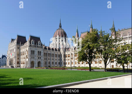 The Hungarian Parliament building in Budapest, Hungary. Stock Photo