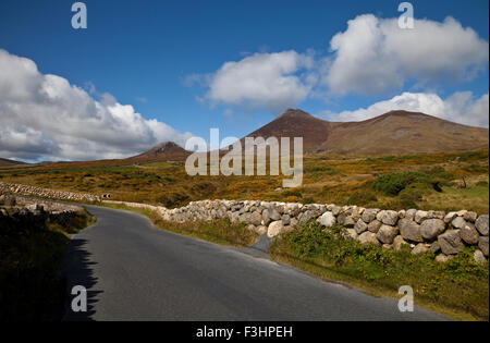 Traditional Stone Walls amidst the moors of the Mountains of Mourne, Near Kilkeel on the Silent Valley Road, County Down, Ireland Stock Photo