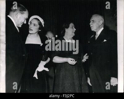 Mr St Laurent is received by the new French President Ms Louis Saint Laurent, the prime minister of Canada paid an official visit to M.Rene Coty, the French President at the elysee palace, paris today. 24th Feb, 1967. ops: before going into lunch. l to r. m.rene coty, mrs o'donnell (daughter of mr st laurent, mad me coty and mr saint laurent. © Keystone Pictures USA/ZUMAPRESS.com/Alamy Live News Stock Photo