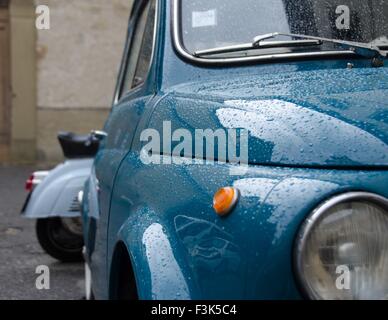 An antique Fiat 500 in Florence, Italy Stock Photo - Alamy