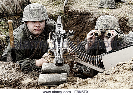 German Soldiers with MG42 Machine Gun on the Eastern Front 1944 Stock ...