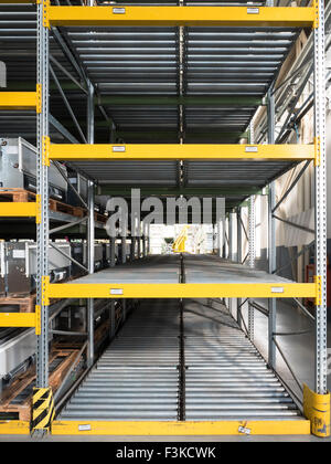 shelving gravity for pallets in a modern factory Stock Photo