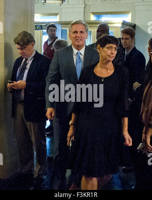 Right. 8th Oct, 2015. United States House Majority Leader Kevin McCarthy (Republican of California) arrives for the meeting with his Republican colleagues in the Longworth House Office Building in Washington, DC where he informed them he was dropping out of the race to succeed retiring US House Speaker John A. Boehner (Republican of Ohio) on Thursday, October 8, 2015. His wife Judy is with him at right. Credit: Ron Sachs/CNP - NO WIRE SERVICE - © dpa/Alamy Live News Stock Photo