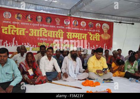 Allahabad, India. 09th Oct, 2015. Bahujan Samaj Party (BSP) members during the Dalit Sammelan on the occasion of BSP founder Kashiram Jayanti birth anniversary. The Bahujan Samaj Party (BSP) is a national political party in India. It was formed mainly to represent Bahujans (literally meaning 'People in majority'), referring to people from the Scheduled Castes, Scheduled Tribes and Other Backward Castes (OBC) as well as minorities. © Amar Deep/Pacific Press/Alamy Live News Stock Photo