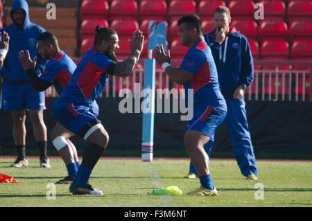 Gateshead, UK, 9 October 2015, Samoan players warming up during their Captain's run the day before their pool match against Scotland in the Rugby World Cup 2015. Credit: Colin Edwards/Alamy Live News Stock Photo