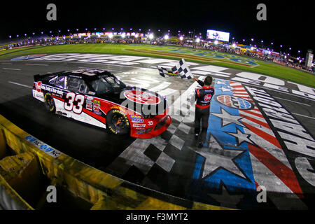 Concord, NC, USA. 9th Oct, 2015. Concord, NC - Oct 09, 2015: Austin Dillon (33) celebrates his win in the Drive for the Cure 300 at Charlotte Motor Speedway in Concord, NC. Credit:  csm/Alamy Live News Stock Photo