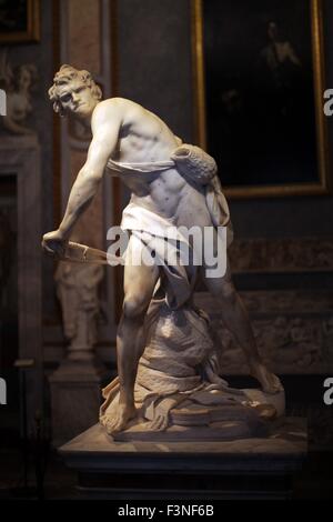Rome, Italy. 16th July, 2015. The statue 'David' (1623/24) by artist Gian Lorenzo Bernini at the Museum Galleria Borghese in Rome, Italy, 16 July 2015. Photo: Fredrik von Erichsen/dpa - NO WIRE SERVICE -/dpa/Alamy Live News Stock Photo