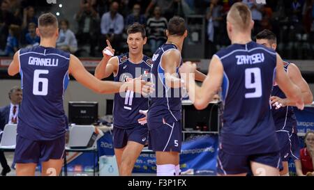 Turin, Italy. 10th Oct, 2015. 2015 Men's European Volleyball Championship - Pool B: Croatia vs. Italy at Palavela, Turin (Italy) Stock Photo